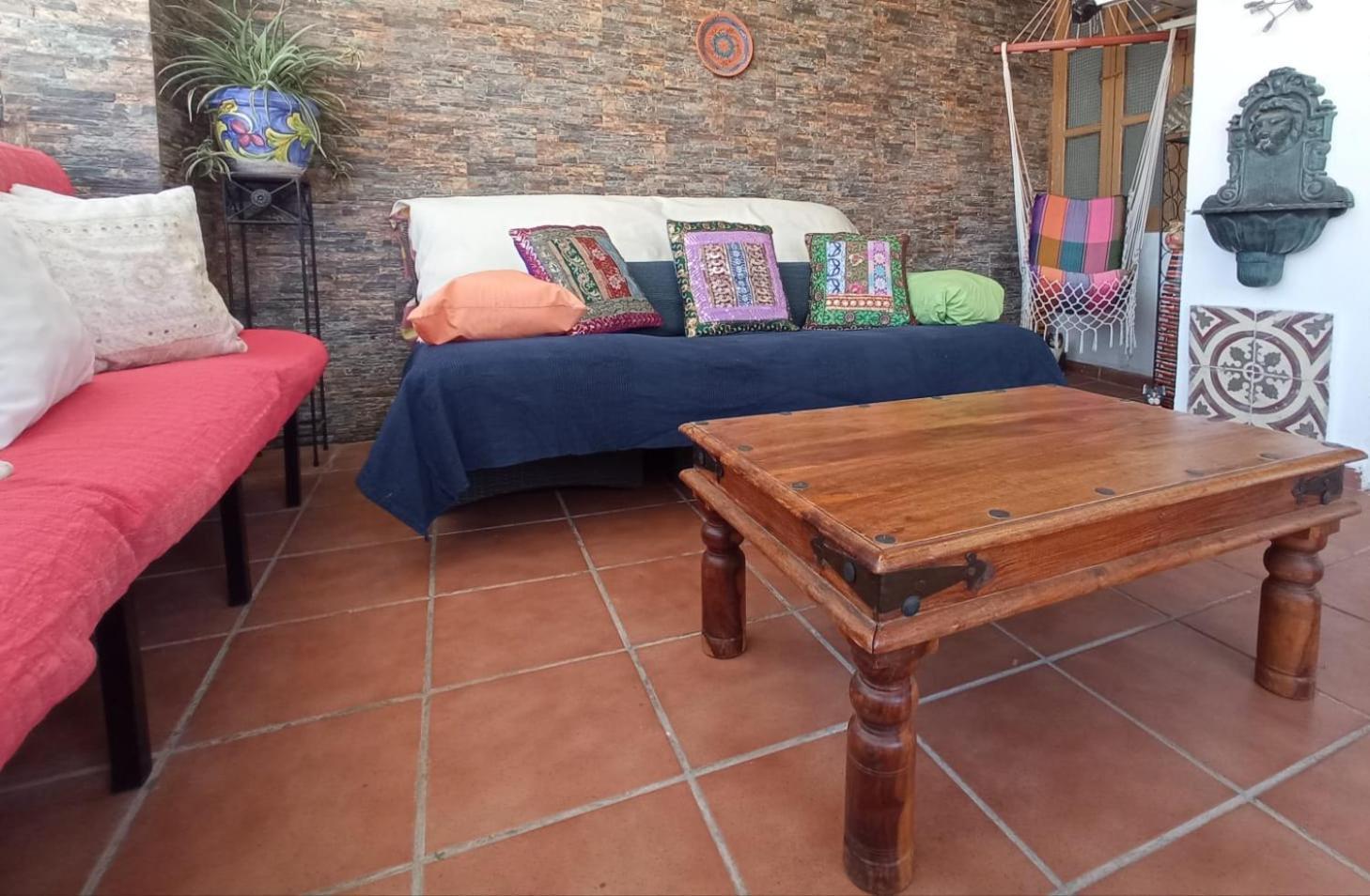 Hostal R-Conecta Cuevas De San Marcos エクステリア 写真