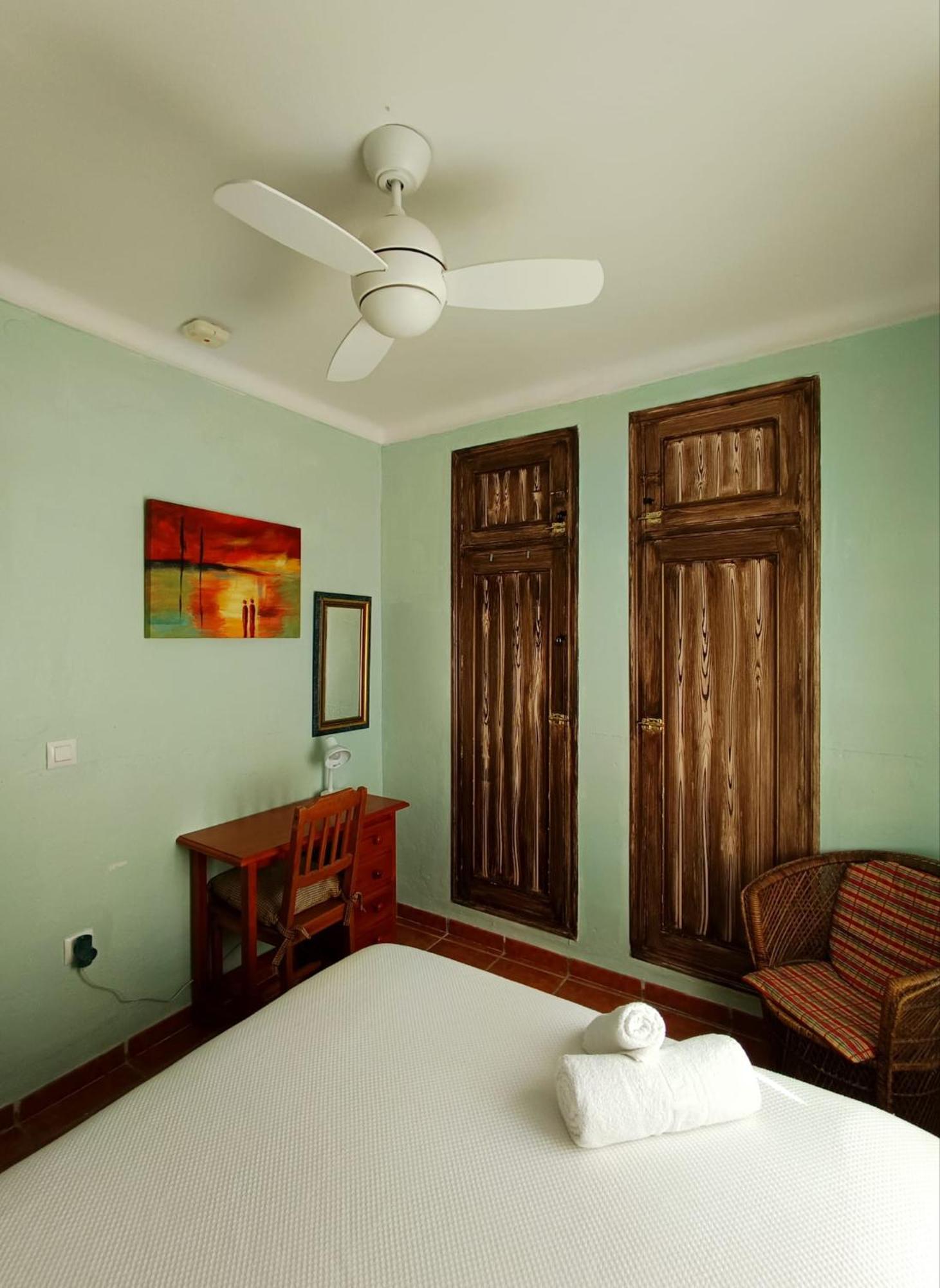 Hostal R-Conecta Cuevas De San Marcos エクステリア 写真